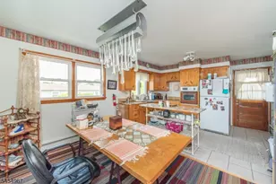 48 Whitaker Ave, Woodland Park, NJ 07424 - Photo 4