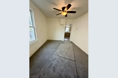 37 E McFarlan St, Dover, NJ 07801 - Photo 4