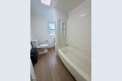 37 E McFarlan St, Dover, NJ 07801 - Photo 10