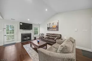 3 Juniper Ct, Clifton, NJ 07014 - Photo 1