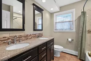 17 Wayside Ln, Clinton Township, NJ 08833 - Photo 24