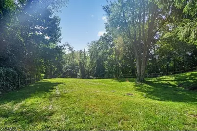 17 Wayside Ln, Clinton Township, NJ 08833 - Photo 28