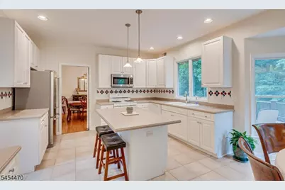 2 Jupiter Hills Ct, Montgomery Township, NJ 08558 - Photo 10
