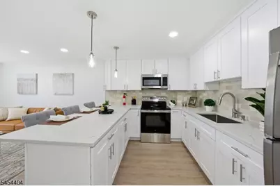 255 Tucker Ave #233, Union Township, NJ 07083 - Photo 6