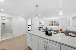 255 Tucker Ave, Union Township, NJ 07083 - Photo 8