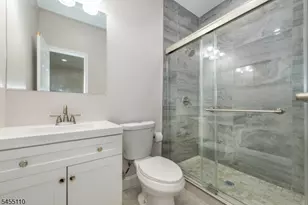 181 S 11th St, Newark, NJ 07107 - Photo 16
