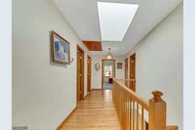 214 Van Buren St, Lyndhurst Township, NJ 07071 - Photo 22