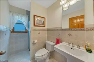 214 Van Buren St, Lyndhurst Township, NJ 07071 - Photo 18