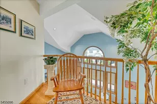 214 Van Buren St, Lyndhurst Township, NJ 07071 - Photo 20
