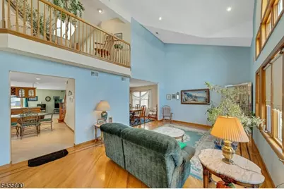 214 Van Buren St, Lyndhurst Township, NJ 07071 - Photo 6