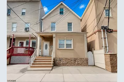 71 Honiss St, Belleville, NJ 07109 - Photo 2