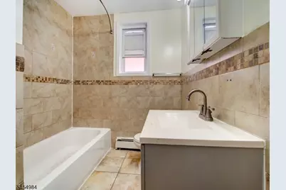 71 Honiss St, Belleville, NJ 07109 - Photo 8