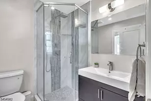 46 Cortland St, Roseland, NJ 07068 - Photo 12