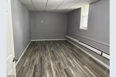 172 Burkley Pl, Union Township, NJ 07088 - Photo 12
