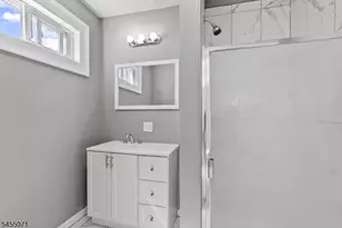 71 Schley St, Newark, NJ 07112 - Photo 18