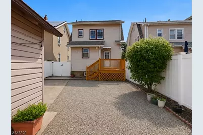 22 Prospect St, Bloomfield, NJ 07003 - Photo 40