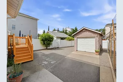 22 Prospect St, Bloomfield, NJ 07003 - Photo 36