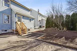 1252 Magnolia Pl, Union Township, NJ 07083 - Photo 14