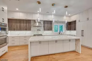 67 Falcon Rd, Livingston, NJ 07039 - Photo 14