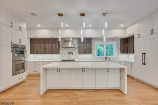 67 Falcon Rd, Livingston, NJ 07039 - Photo 12
