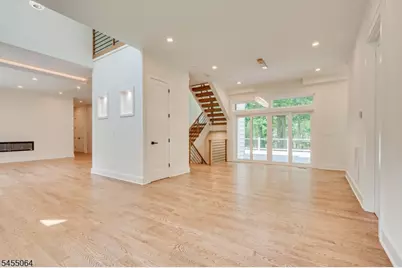 67 Falcon Rd, Livingston, NJ 07039 - Photo 22