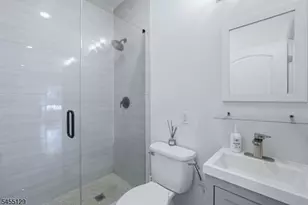 458 Lehigh Ave, Union Township, NJ 07083 - Photo 14