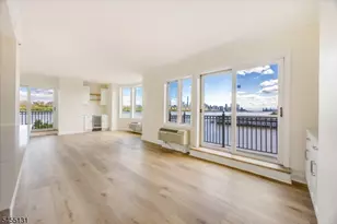 6315 City Pl, Edgewater, NJ 07020 - Photo 8