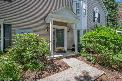 9 Musket Dr, Bernards Township, NJ 07920 - Photo 2