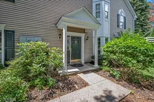 9 Musket Dr, Bernards Township, NJ 07920 - Photo 2