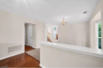 9 Musket Dr, Bernards Township, NJ 07920 - Photo 4