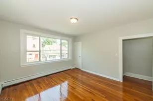 28 Mission St, Montclair, NJ 07042 - Photo 4