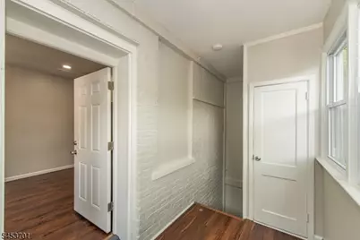 28 Mission St #2, Montclair, NJ 07042 - Photo 16