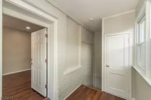 28 Mission St, Montclair, NJ 07042 - Photo 16