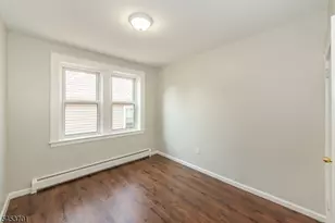 28 Mission St, Montclair, NJ 07042 - Photo 8