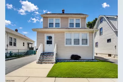 165 Randolph St, Carteret, NJ 07008 - Photo 2