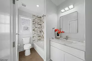 310 Halsey Rd, Parsippany, NJ 07054 - Photo 14