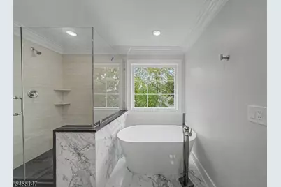 310 Halsey Rd, Parsippany, NJ 07054 - Photo 20