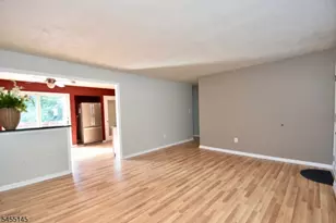 130 Brooklyn-Stanhope Rd, Hopatcong, NJ 07874 - Photo 2