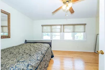 335 Elmira Trl, Hopatcong, NJ 07843 - Photo 20