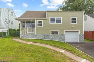 48 Farmingdale Rd, Woodbridge Township, NJ 08863 - Photo 2