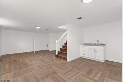 48 Farmingdale Rd, Woodbridge Township, NJ 08863 - Photo 20