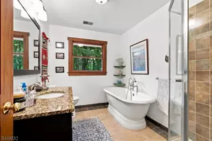 194 Andover Rd, Sparta Township, NJ 07871 - Photo 8