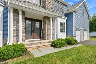 403 Sunnyside Terrace, Bridgewater, NJ 08807 - Photo 4