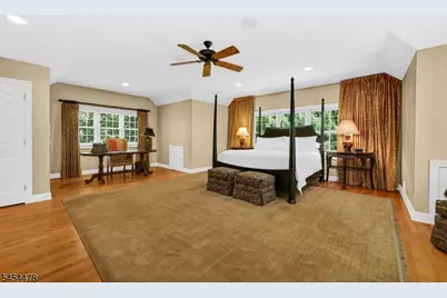 26 Pruner Farm Rd, Tewksbury Township, NJ 08833 - Photo 22