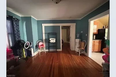 31 Bamford Ave, Hawthorne, NJ 07506 - Photo 6