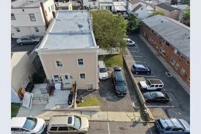 1433 68th St, North Bergen, NJ 07047 - Photo 2