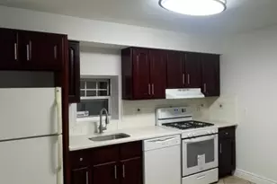 1433 68th St, North Bergen, NJ 07047 - Photo 10