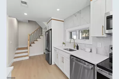 72 Allentown Rd, Parsippany, NJ 07054 - Photo 8