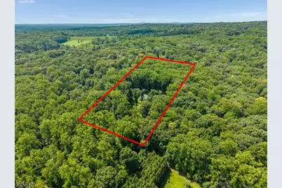 21 Finn Rd, Union Township, NJ 08867 - Photo 2