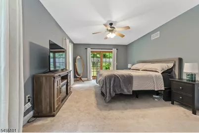 21 Finn Rd, Union Township, NJ 08867 - Photo 16